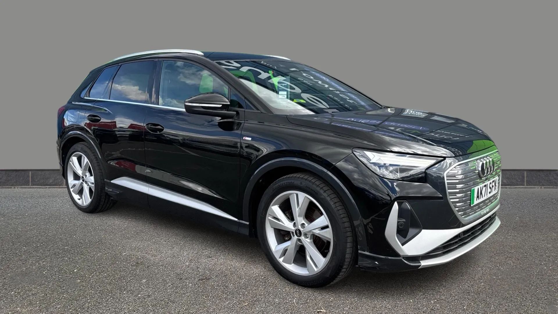 Q4 e-tron