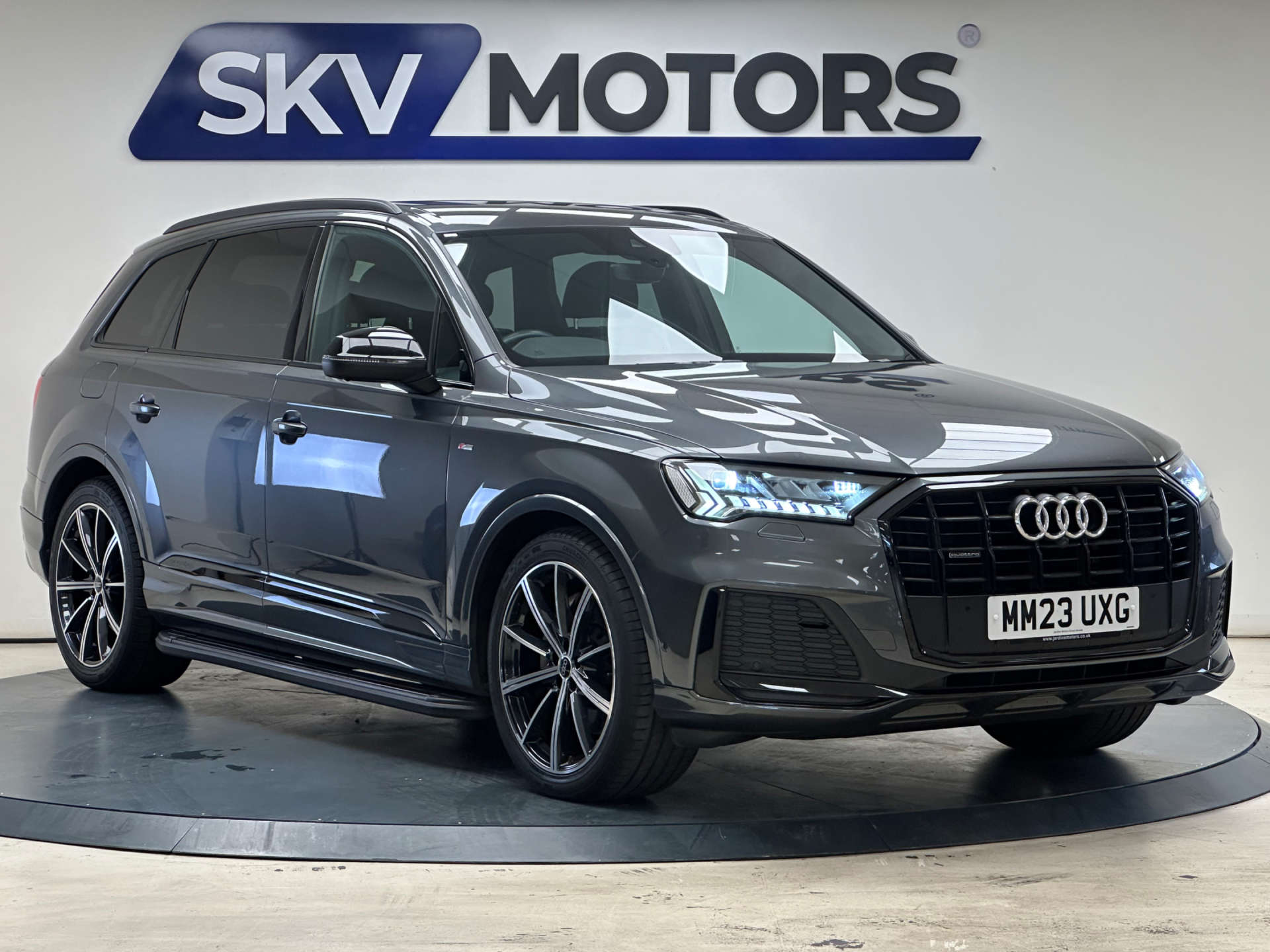 Q7
