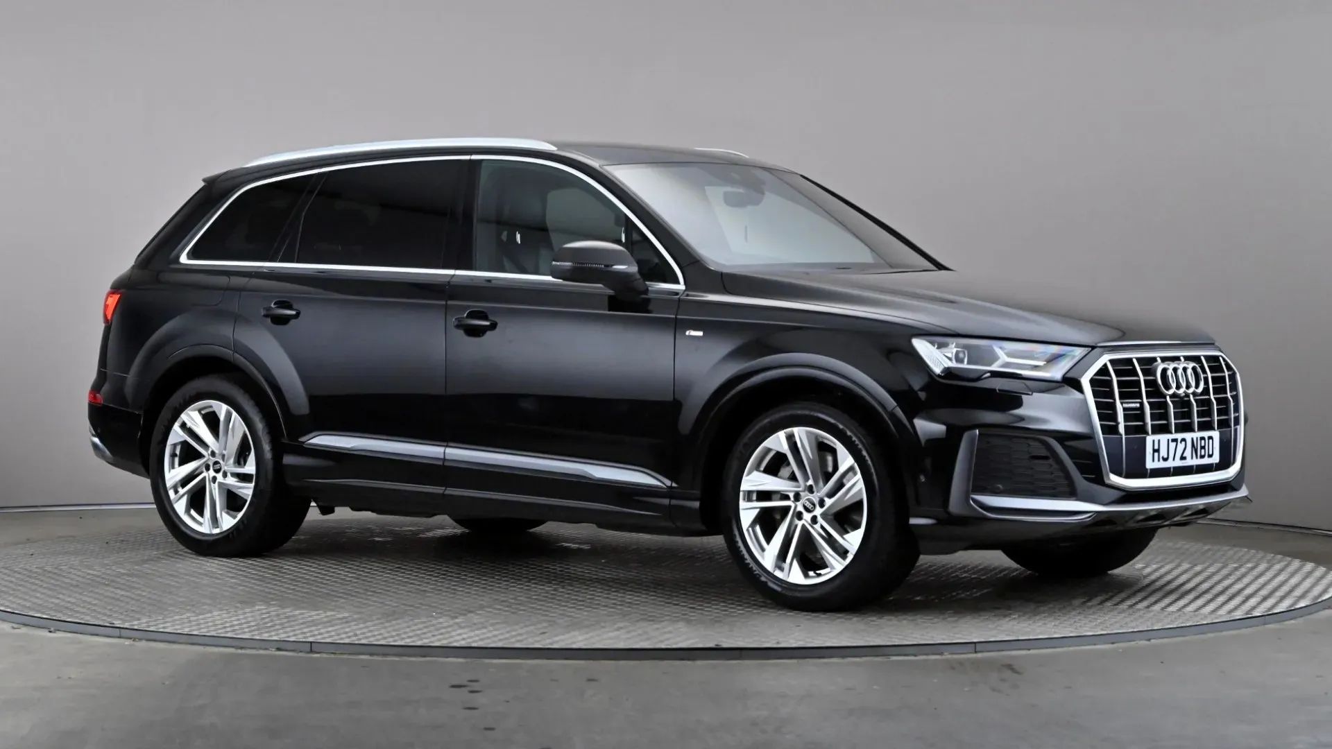 Q7