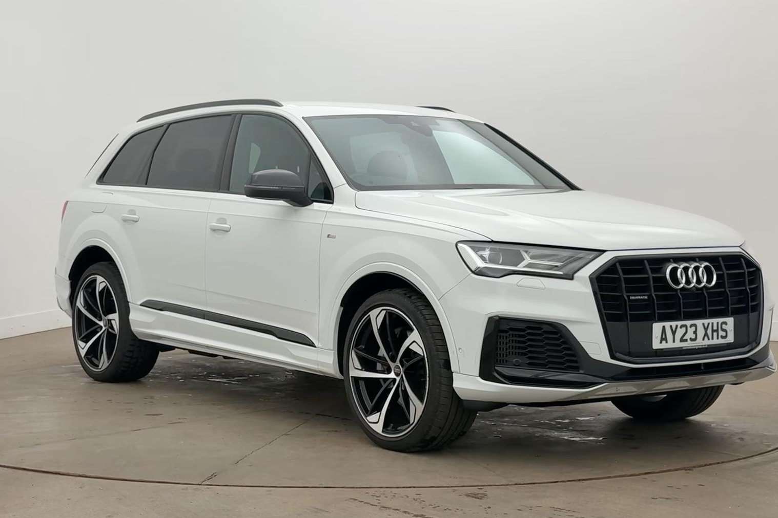 Q7