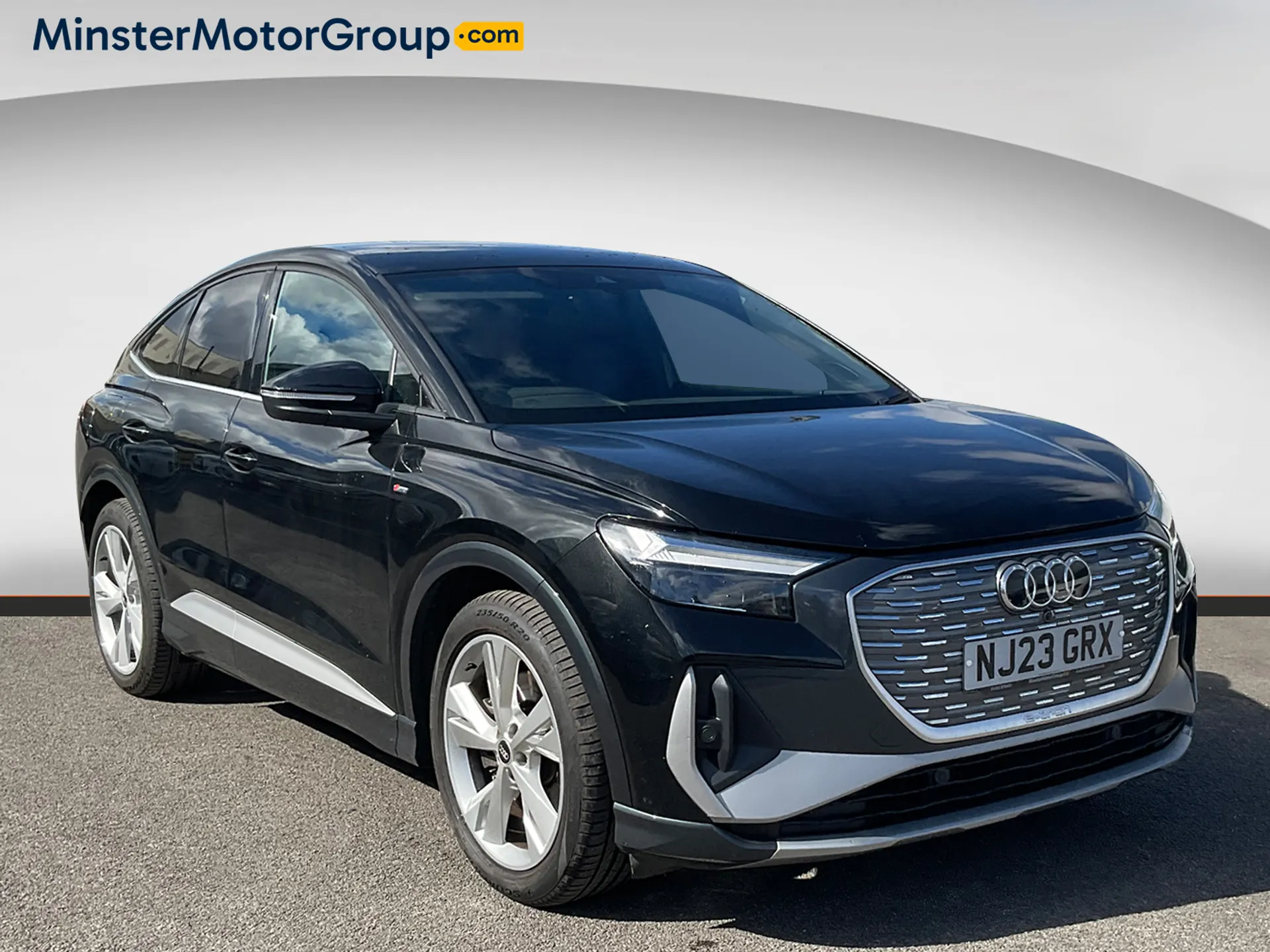 Q4 Sportback e-tron