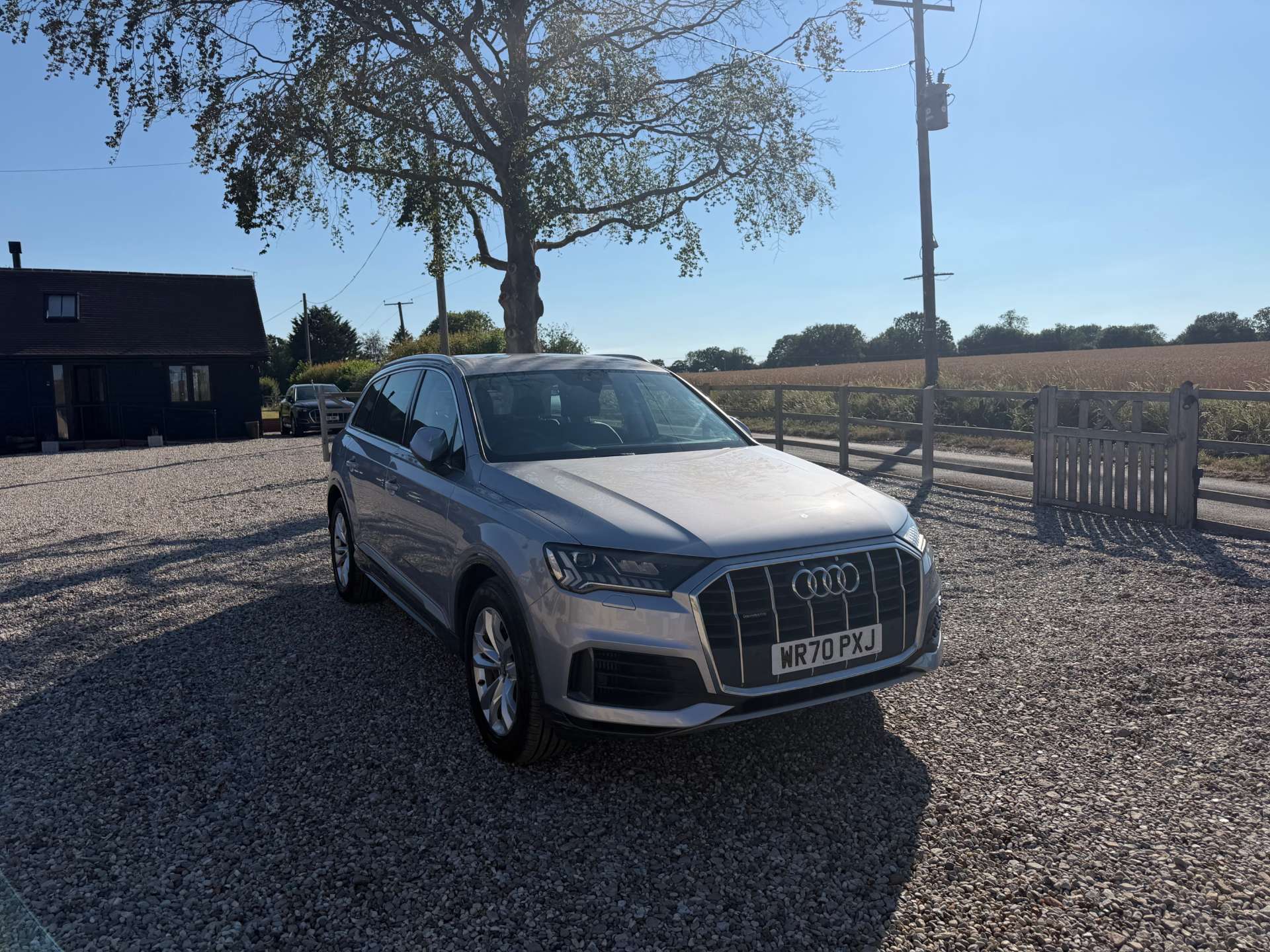 Q7