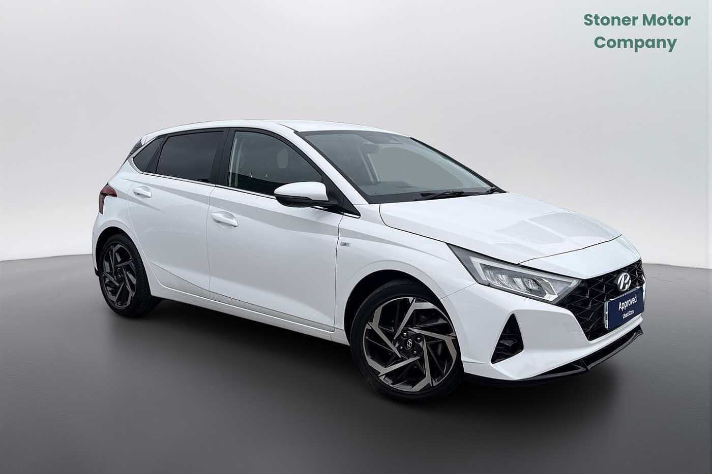 i20