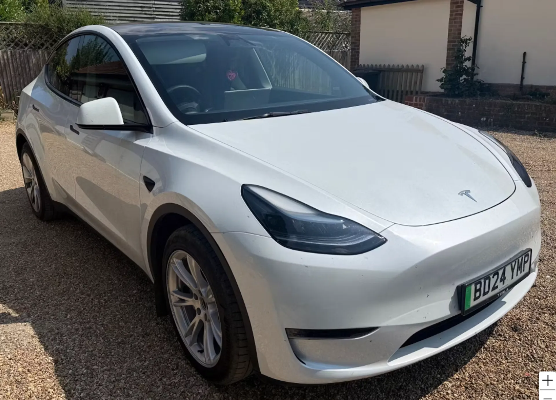 Model Y Premium