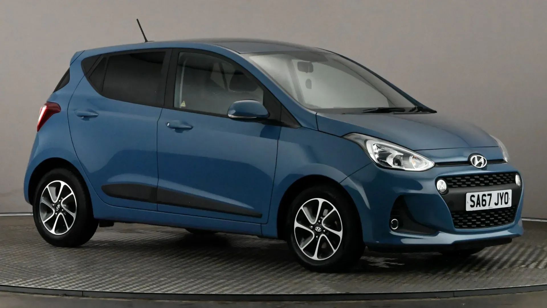 I10