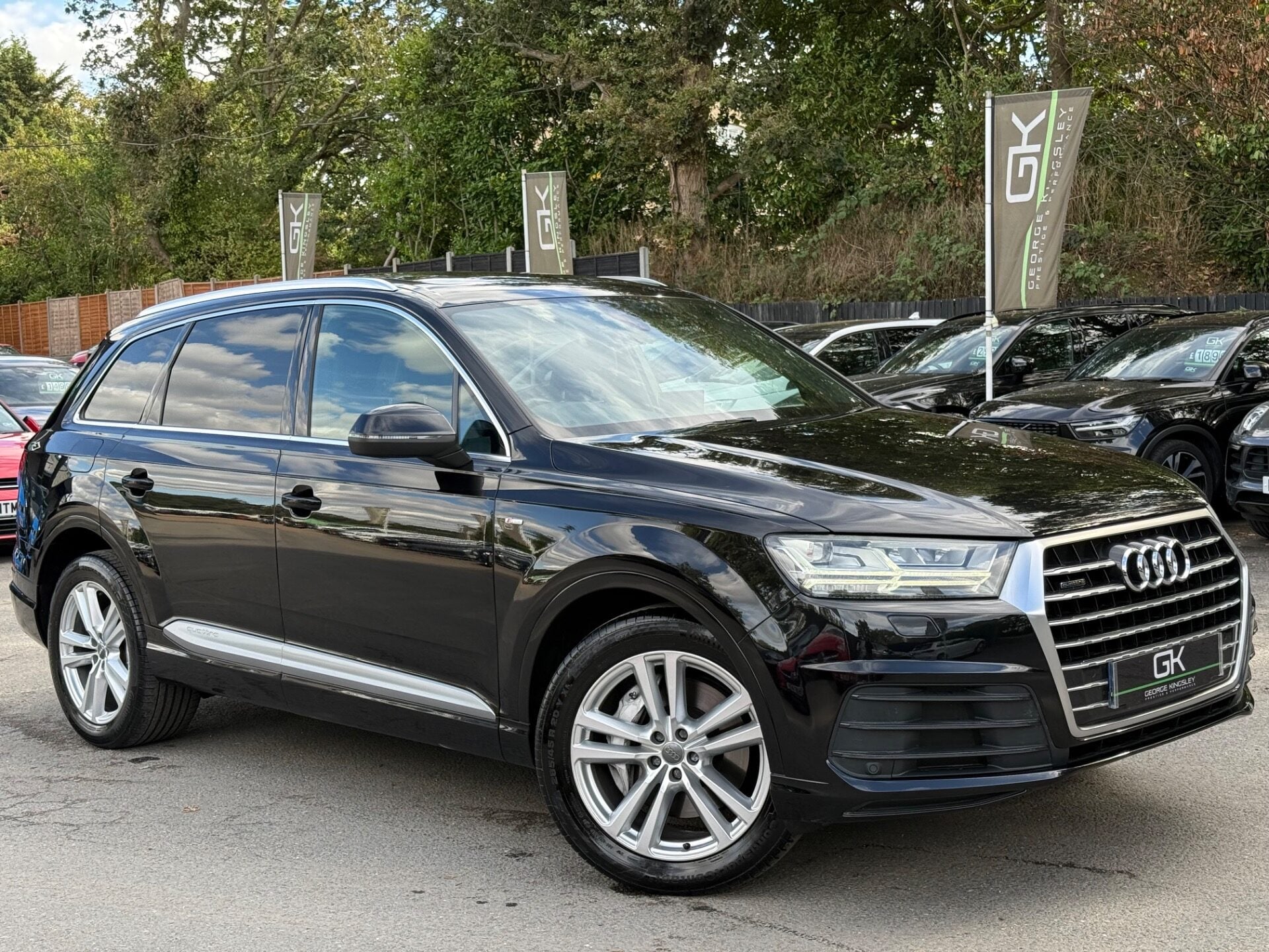 Q7