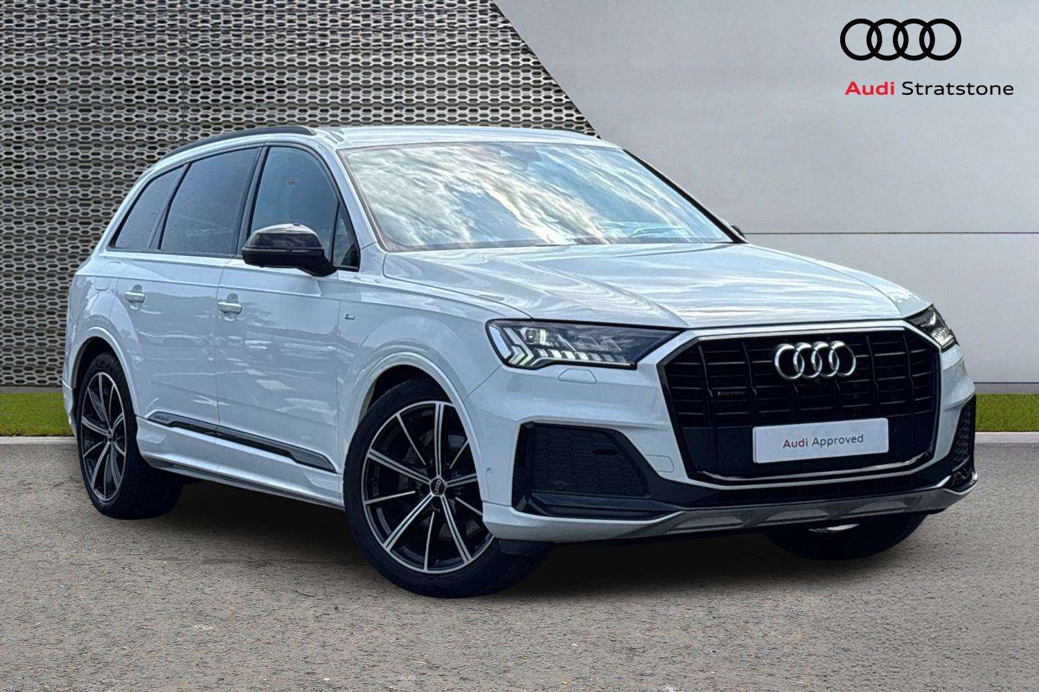 Q7