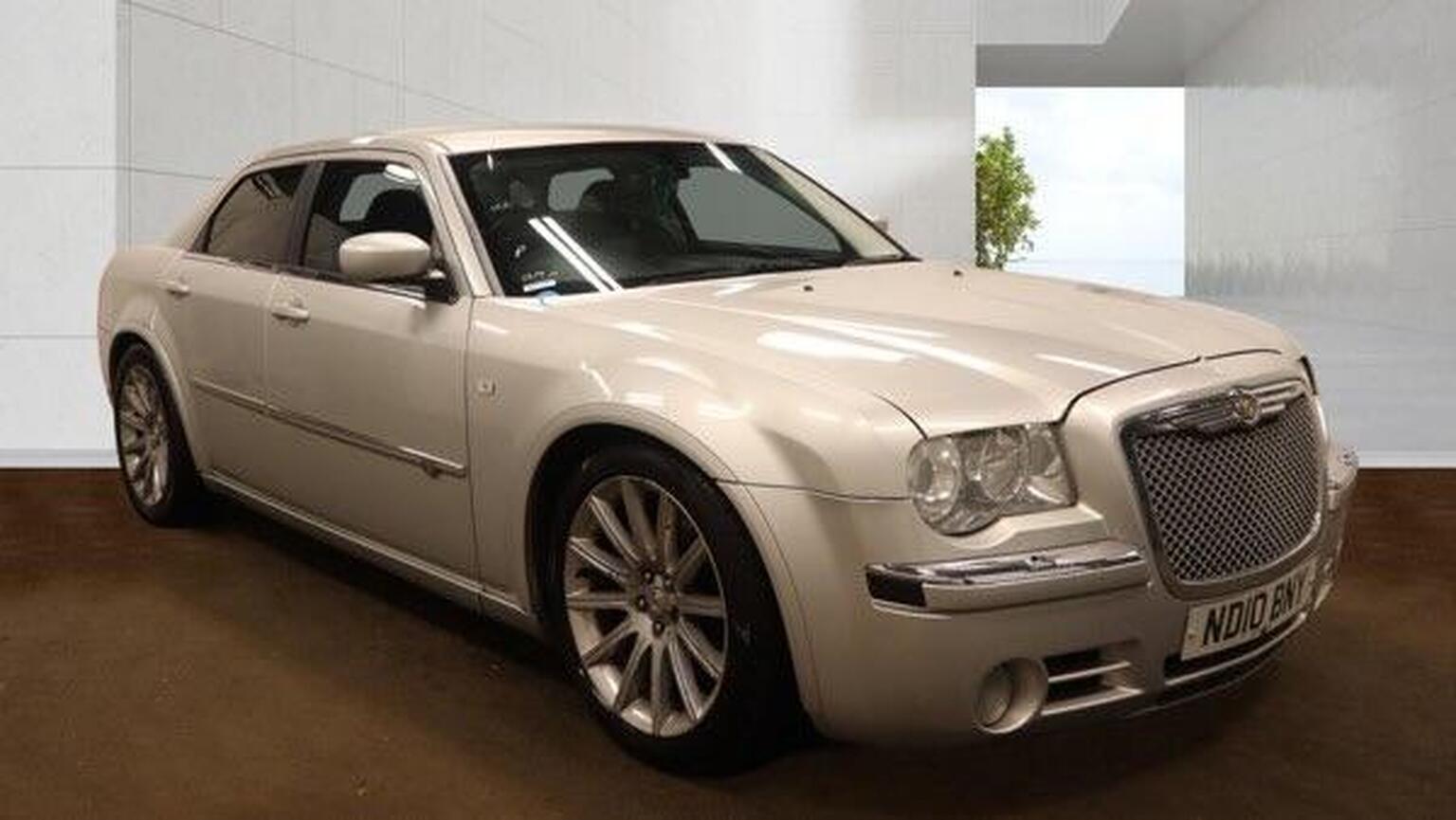 300C DIESEL SALOON