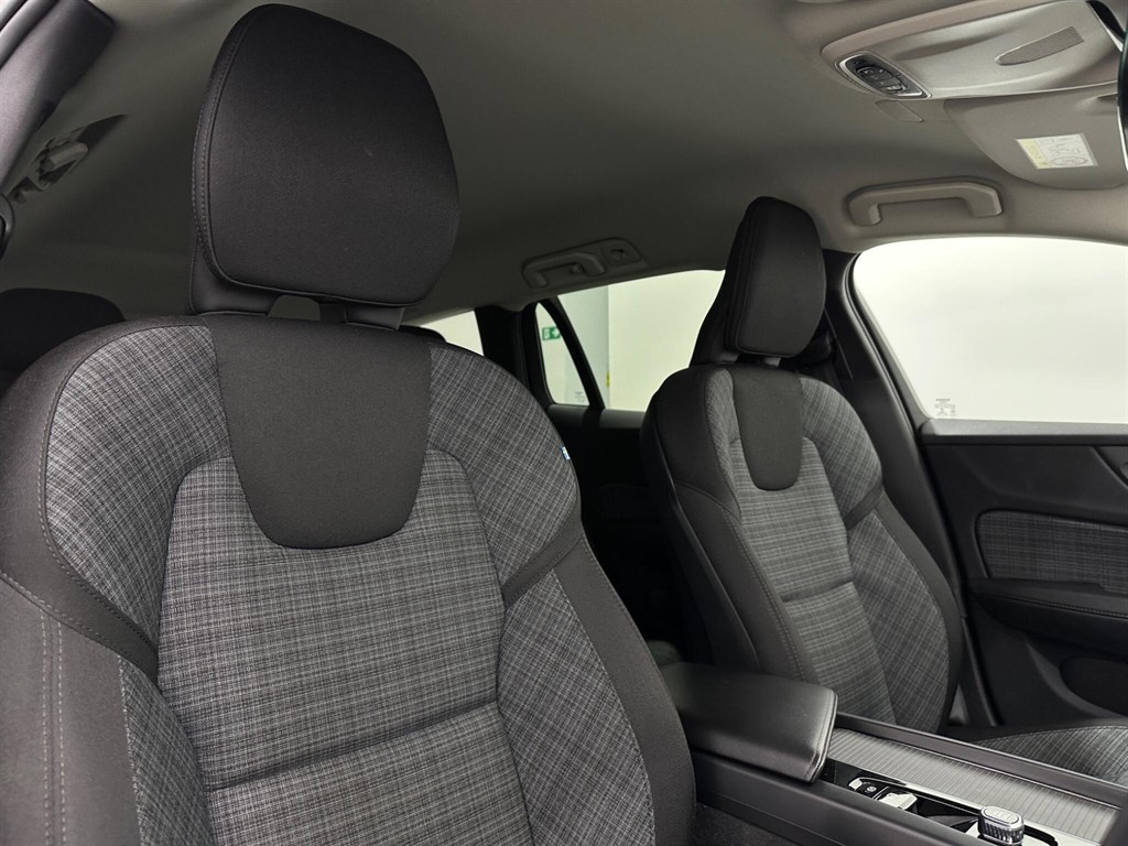 2022 Volvo V60