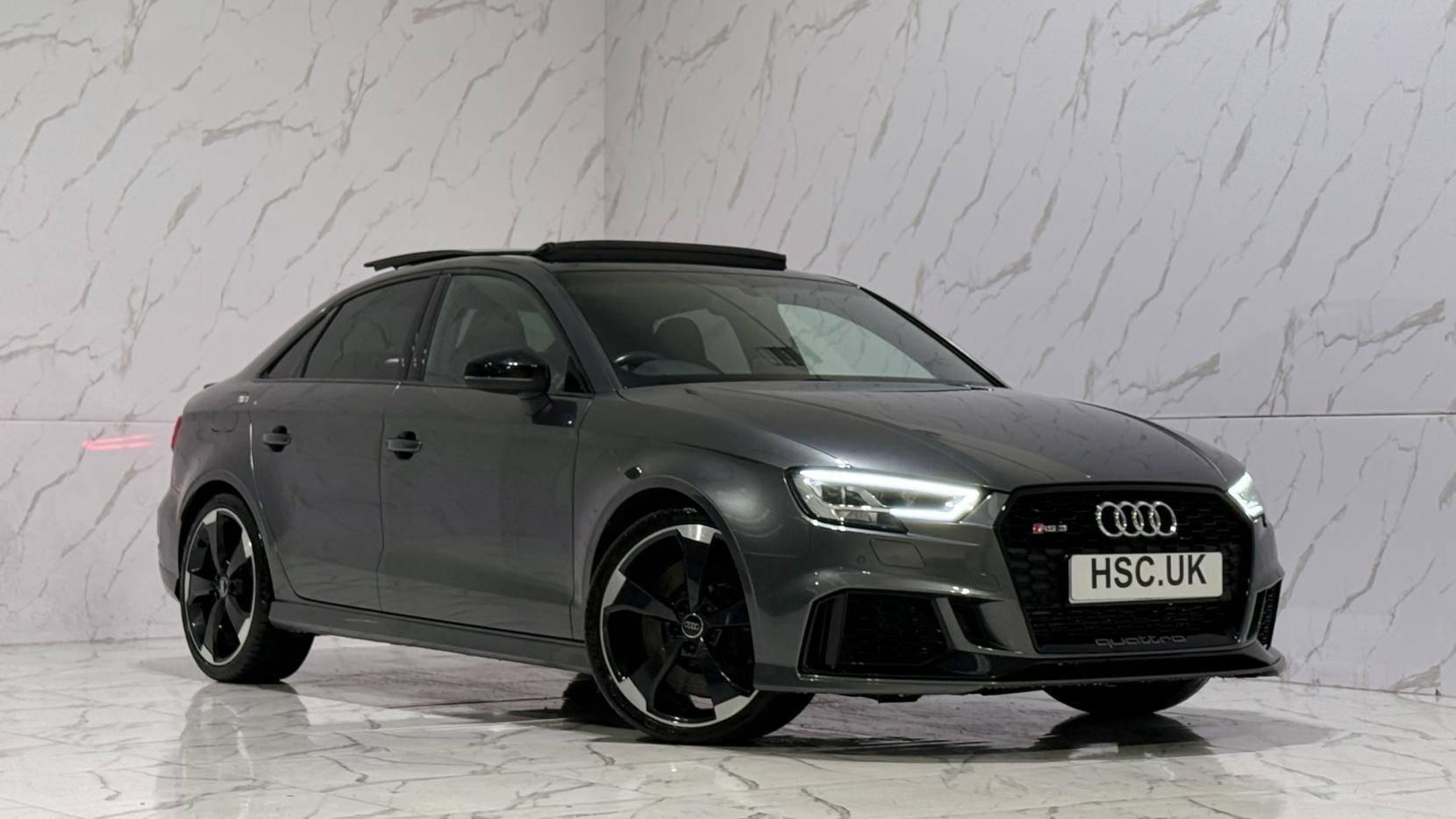 RS3 Saloon