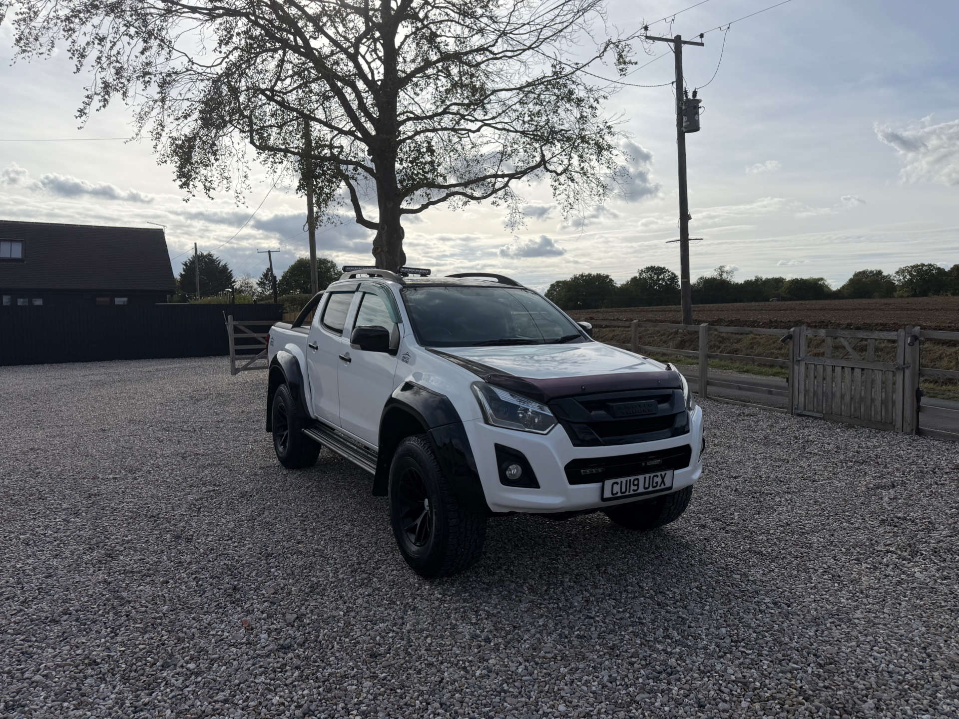 D-MAX