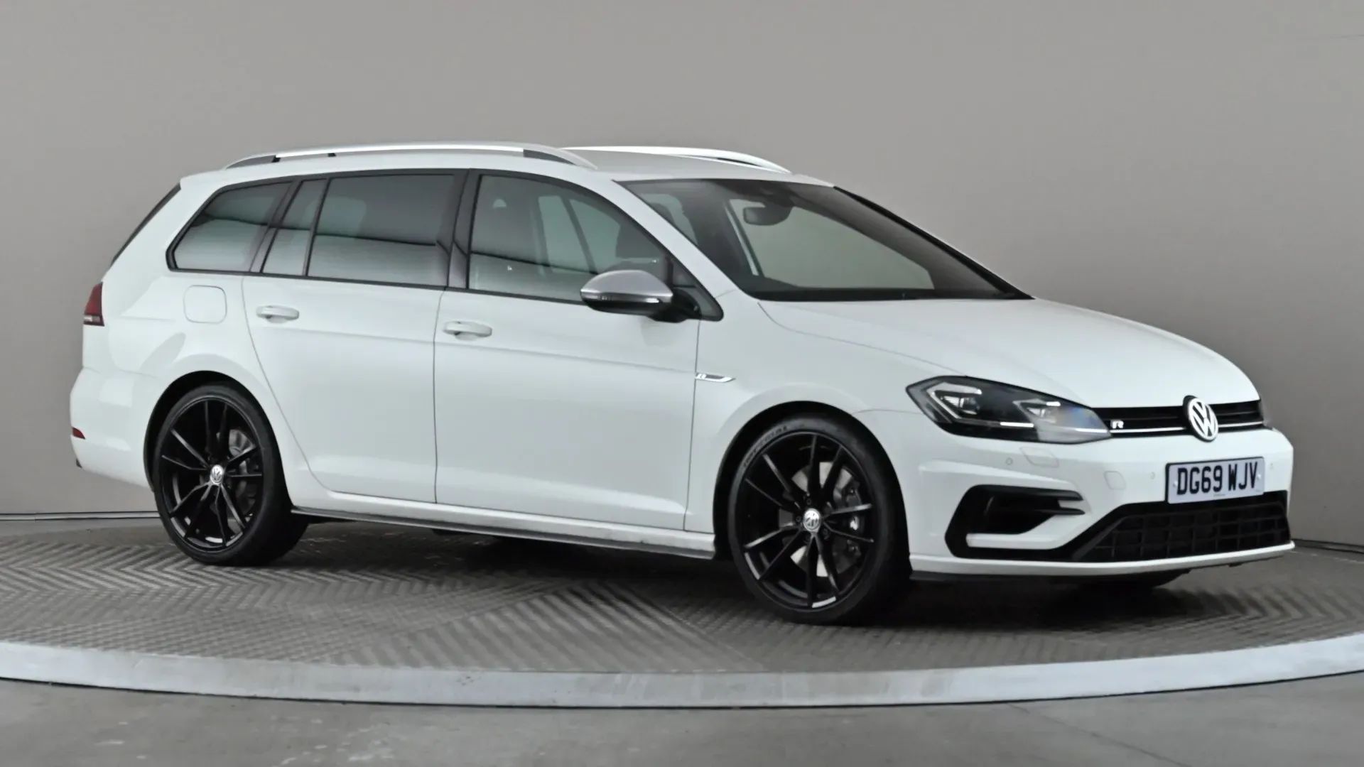 Golf R Estate