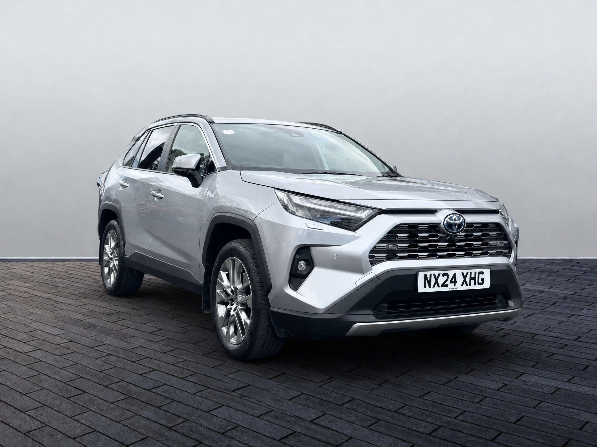 RAV4