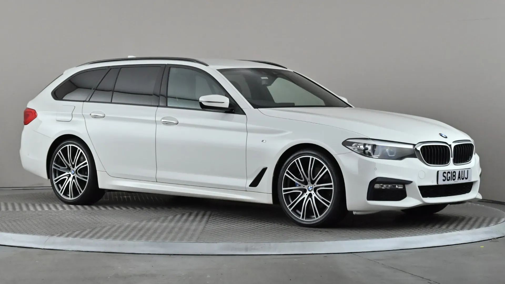 5 Series Touring