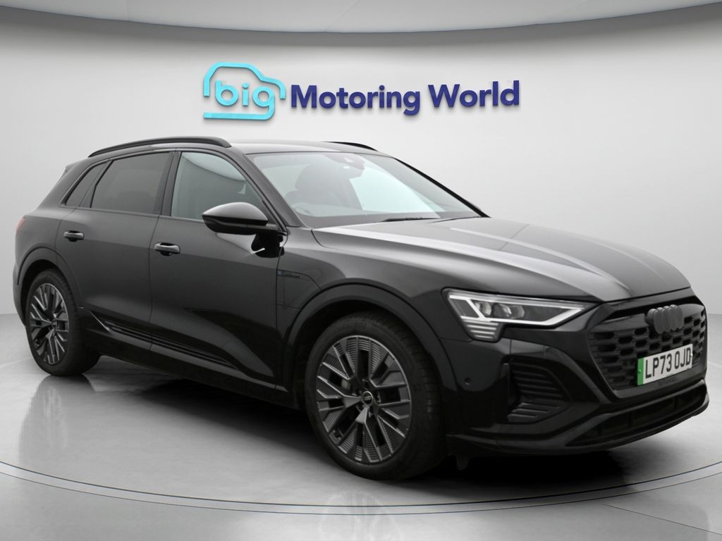 Q8 e-tron