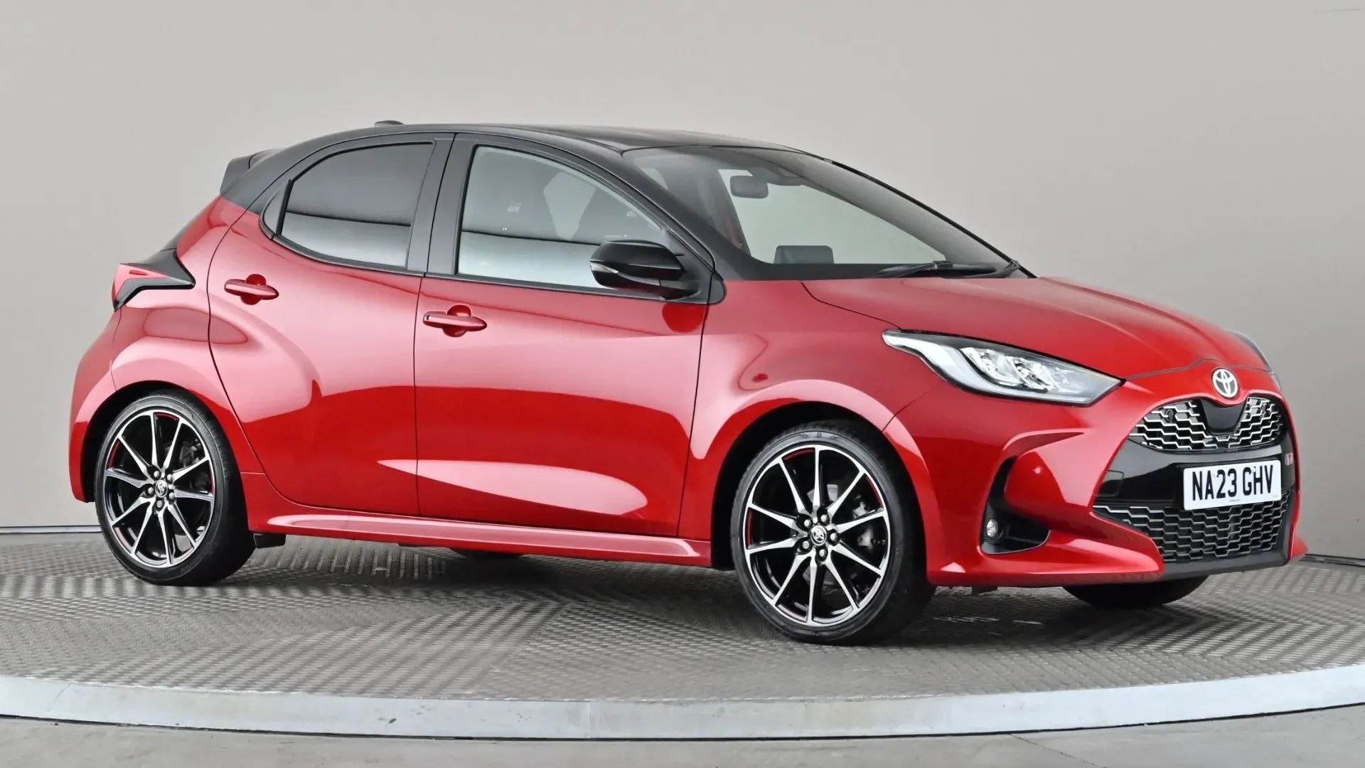 Yaris