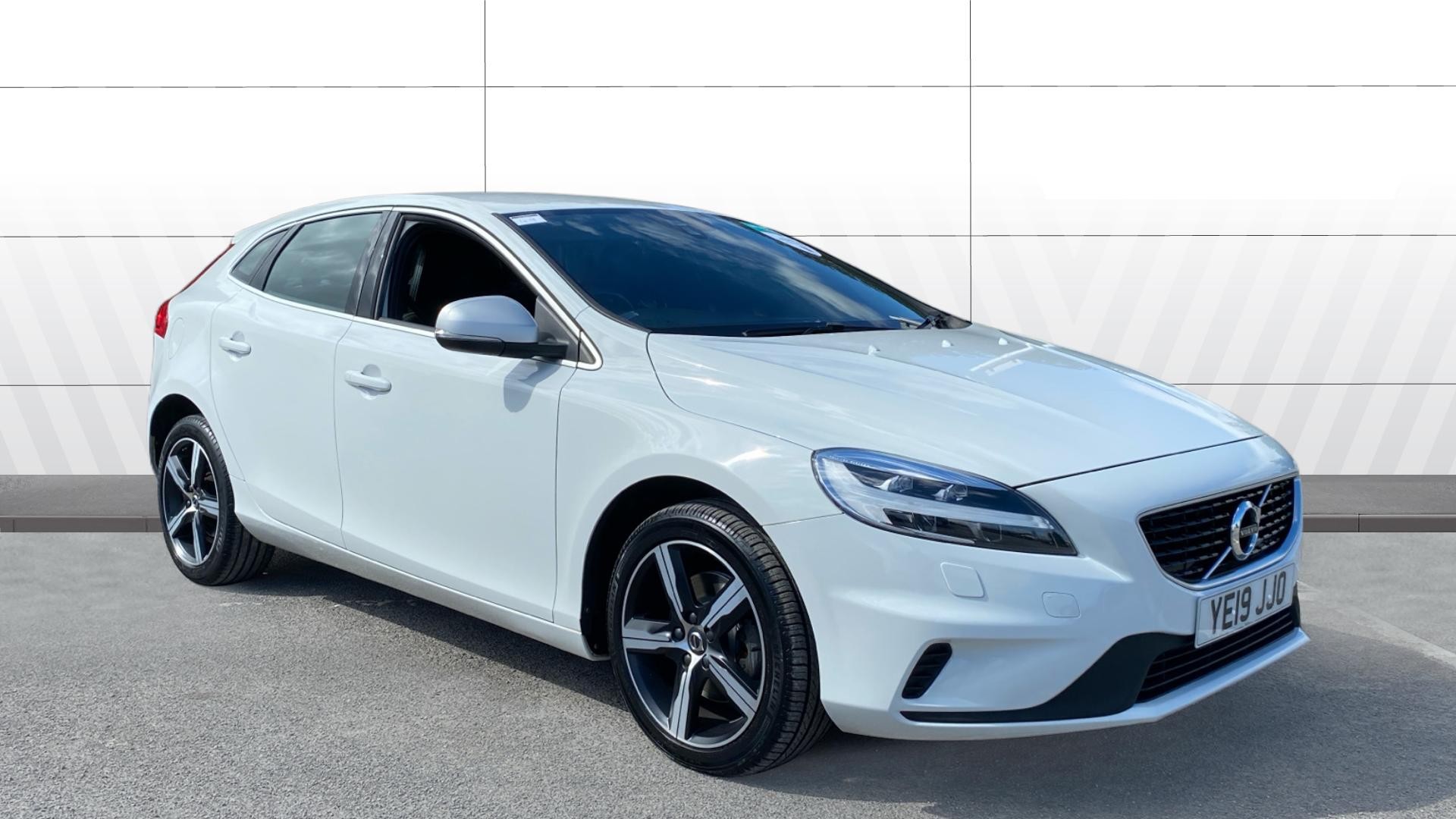 V40