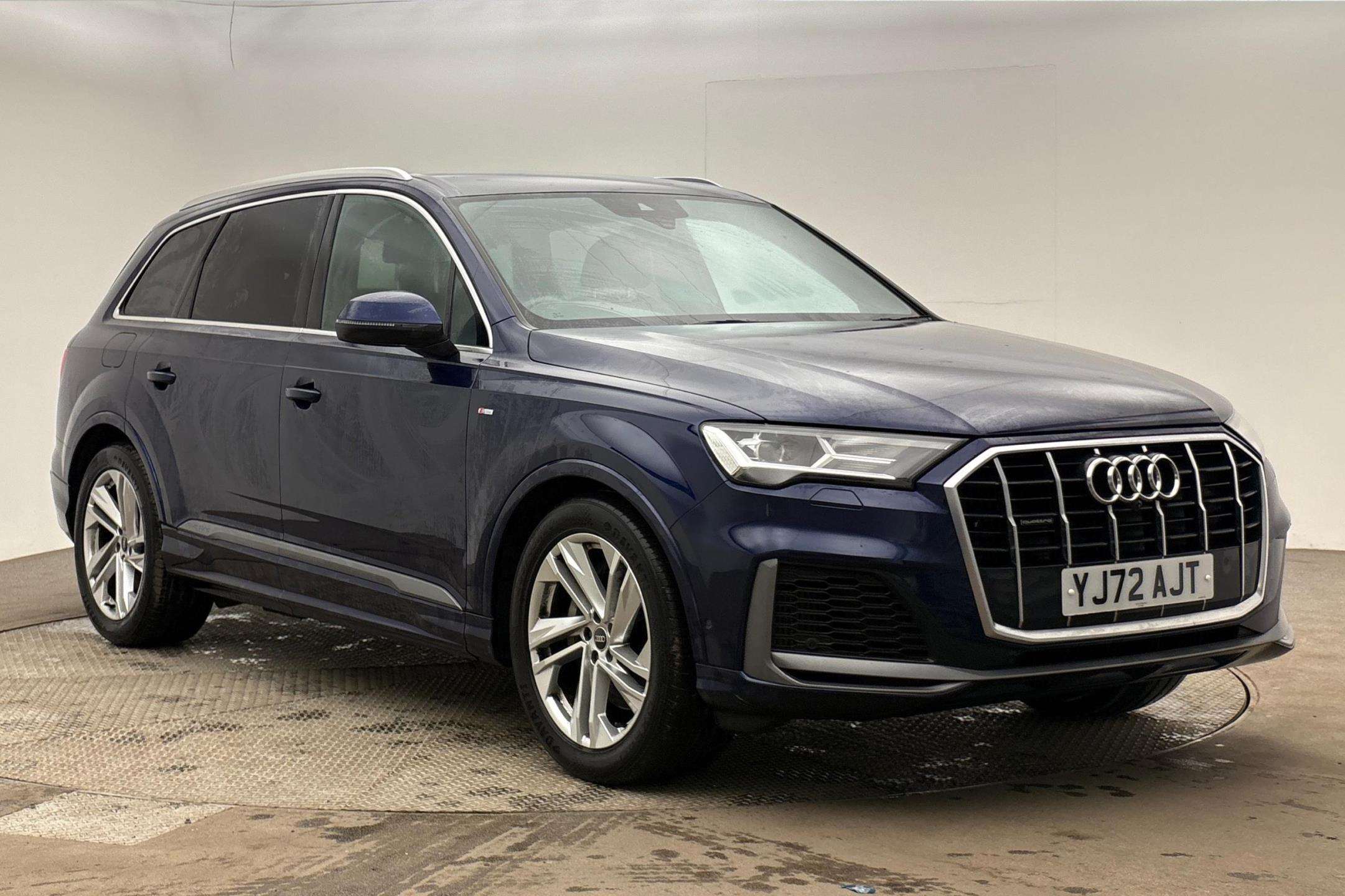 Q7