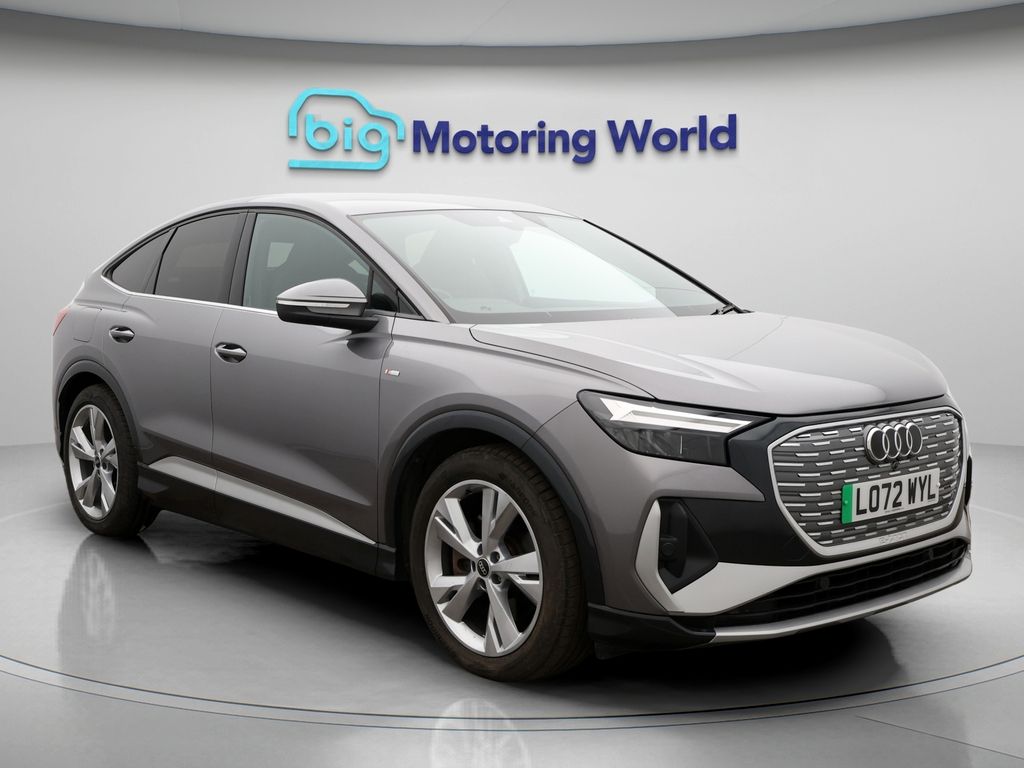 Q4 Sportback e-tron