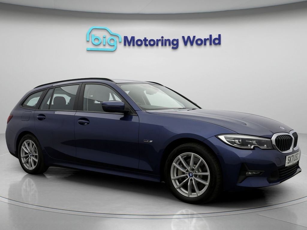3 Series Touring