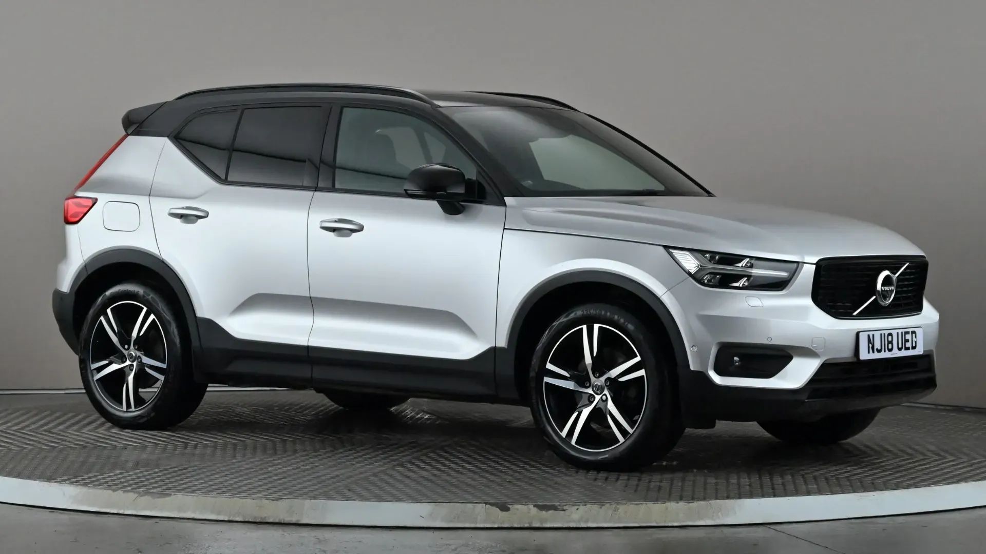 XC40