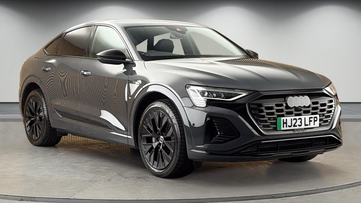 Q8 Sportback e-tron