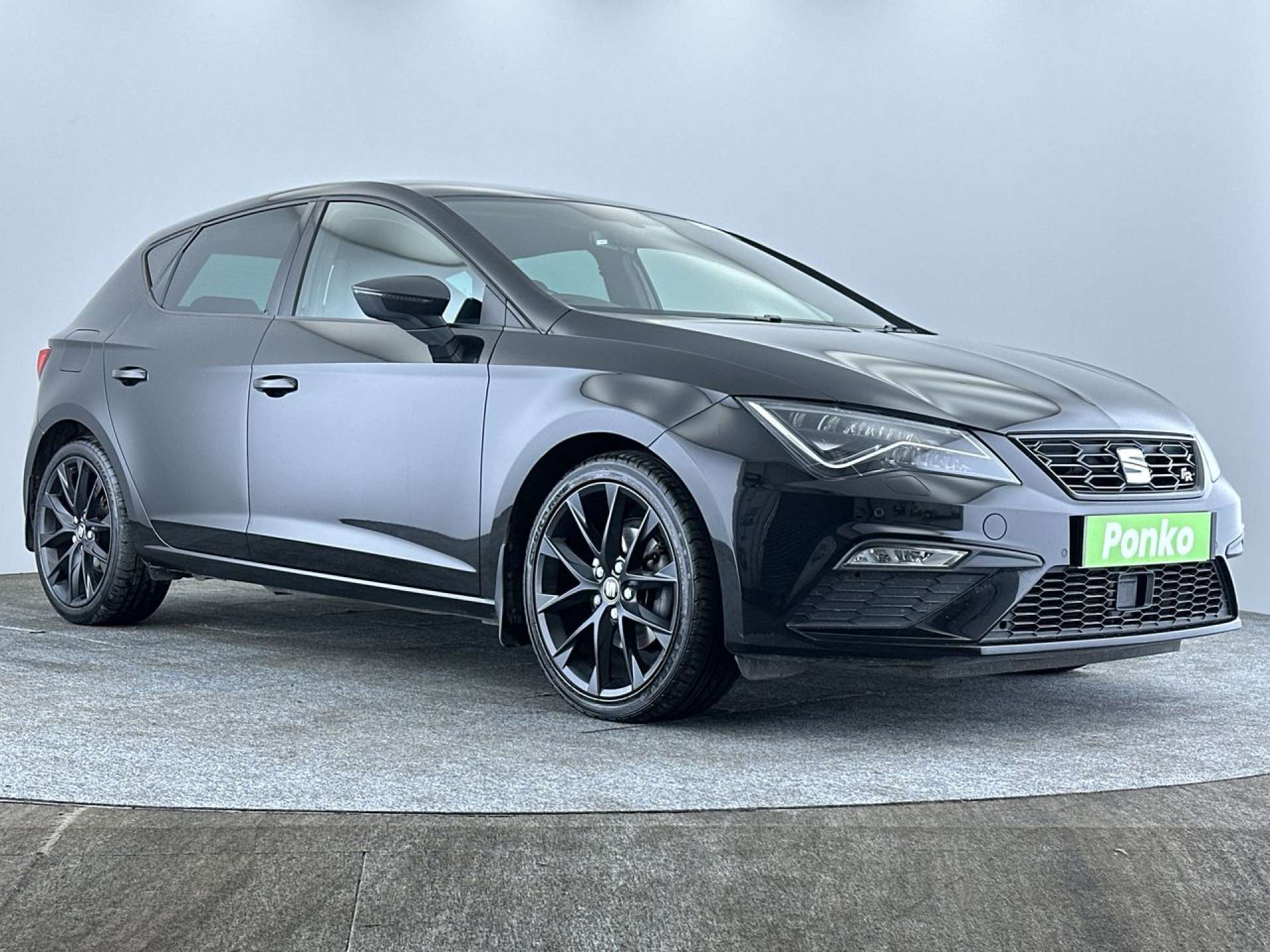 SEAT-Leon