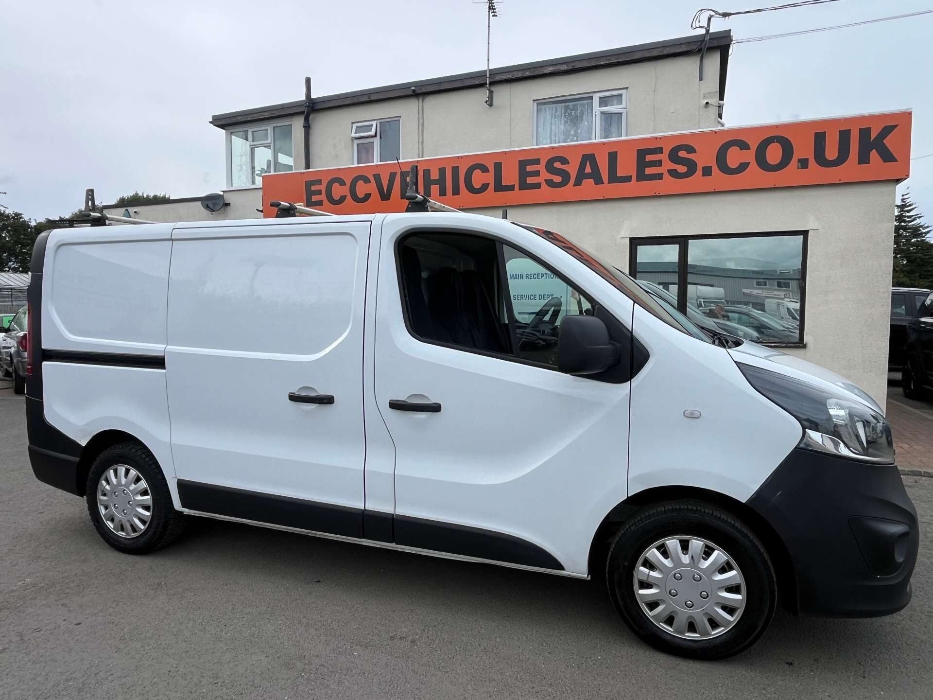 VIVARO