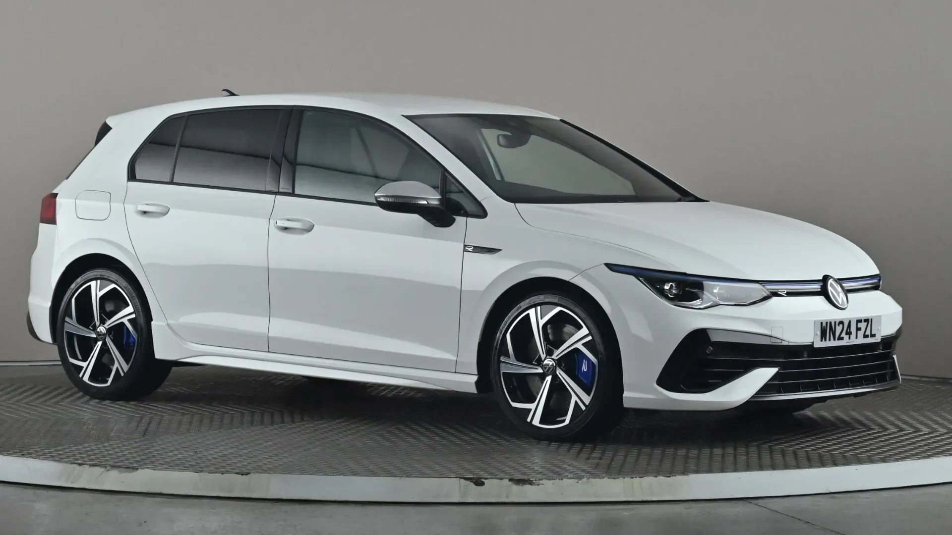 Golf R
