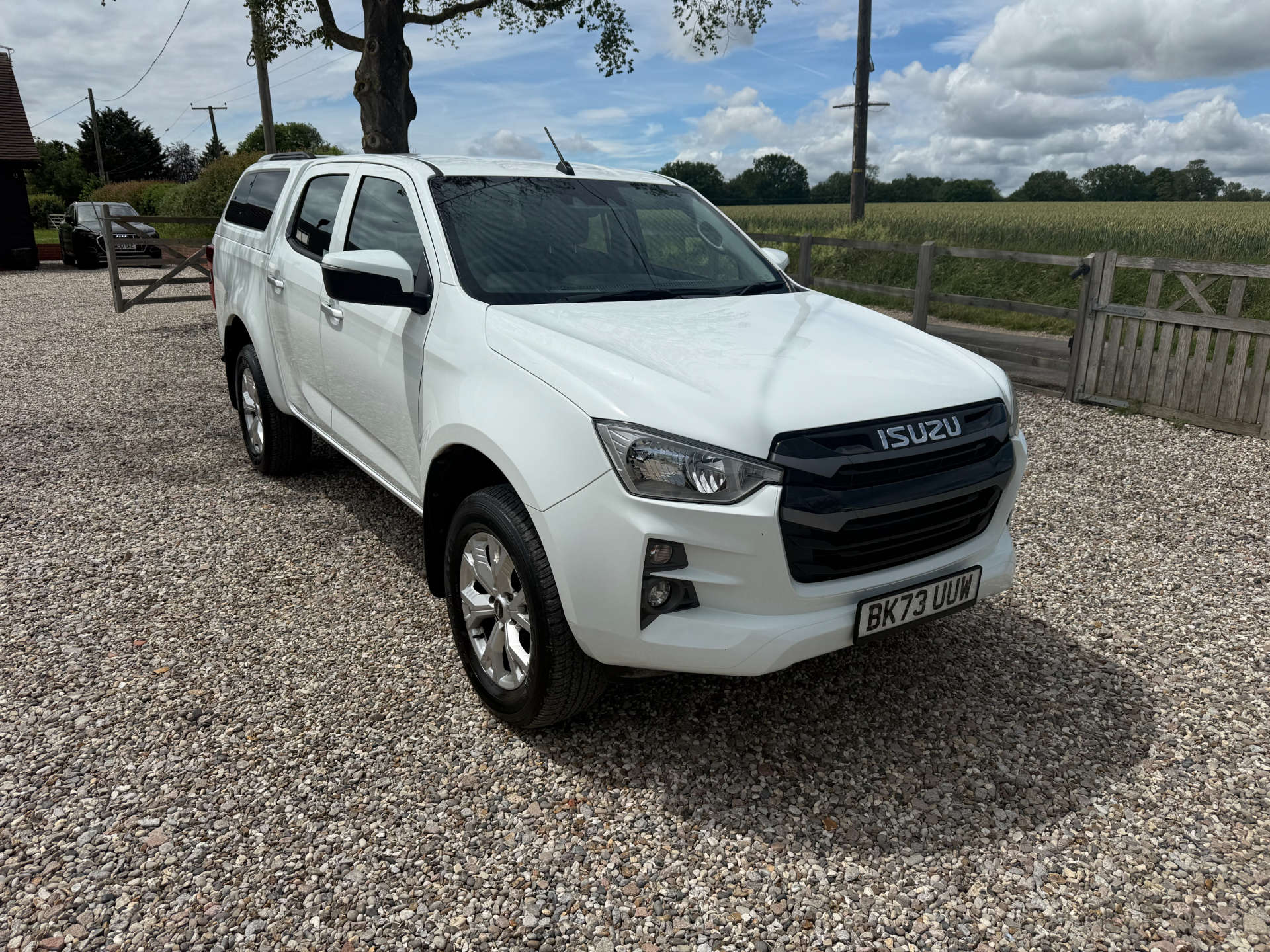 D-MAX