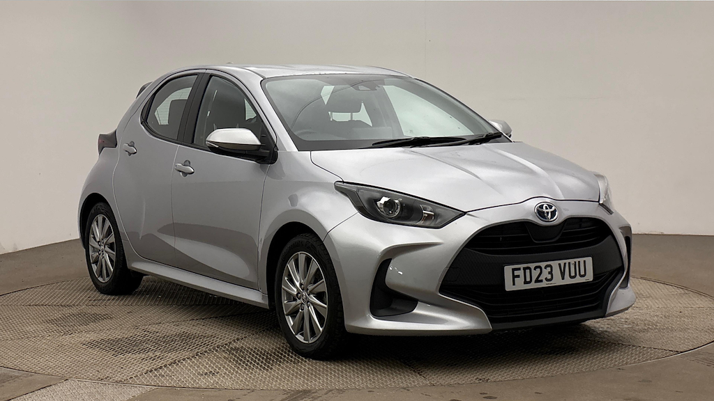 Yaris