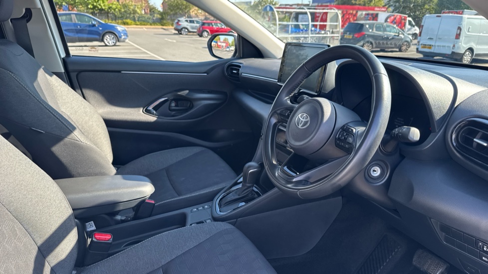 2025 Toyota Yaris