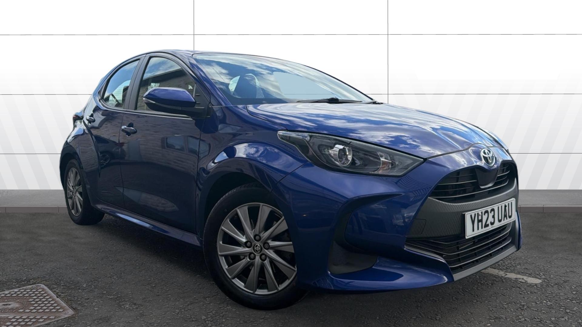 Yaris
