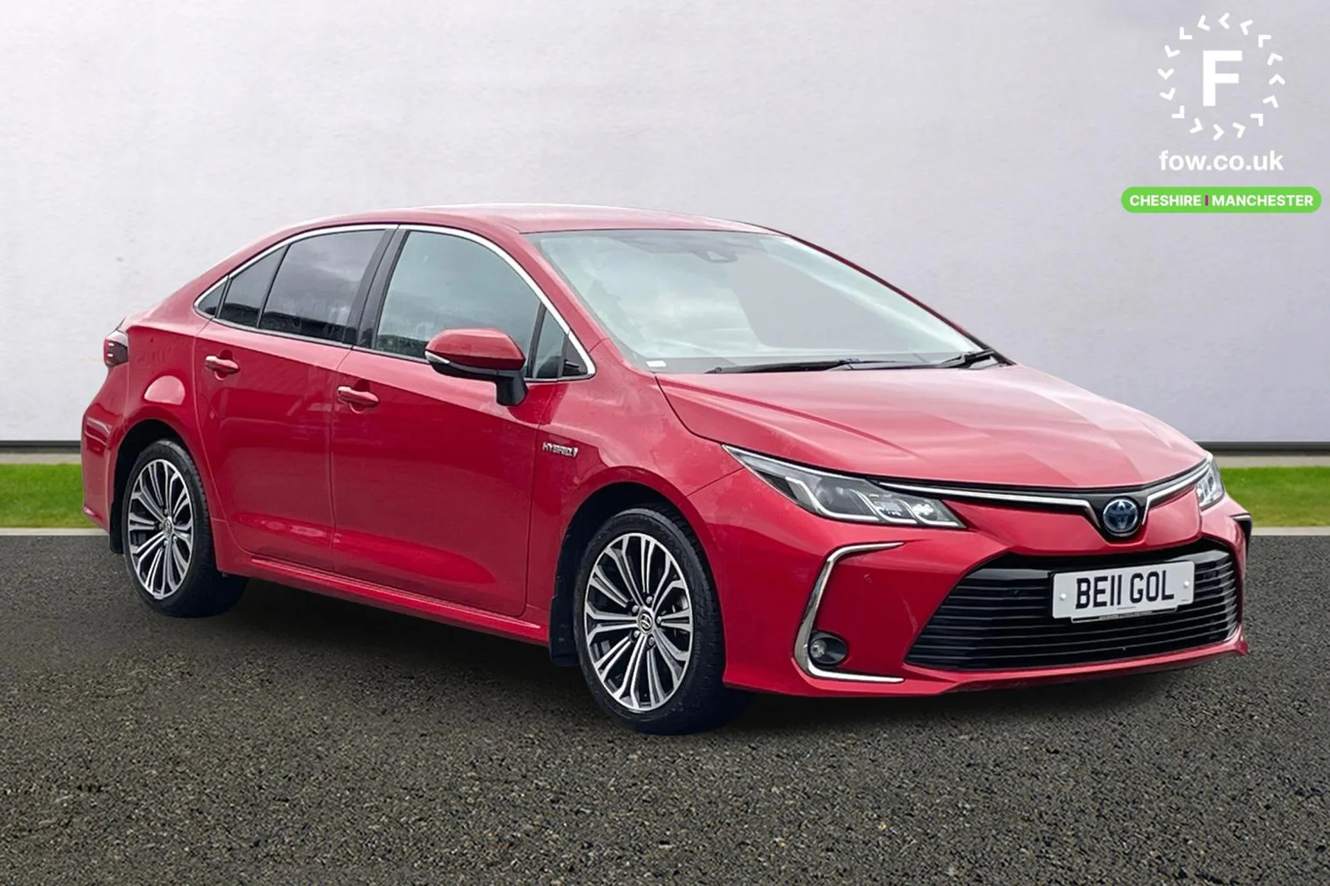 Corolla Saloon