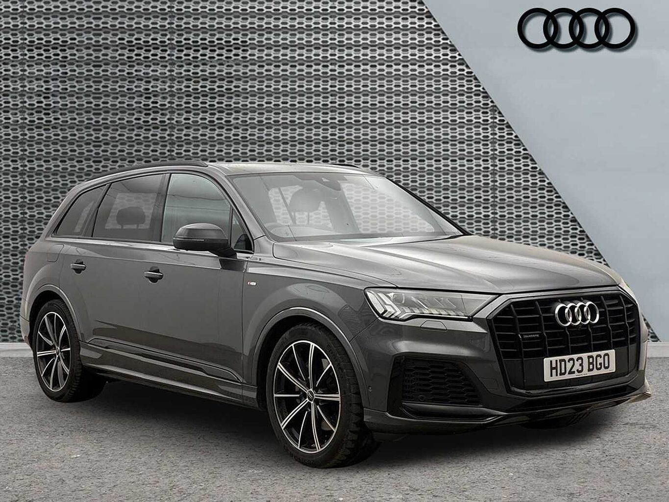 Q7