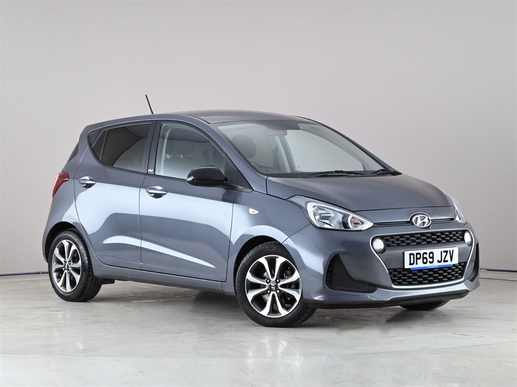 i10