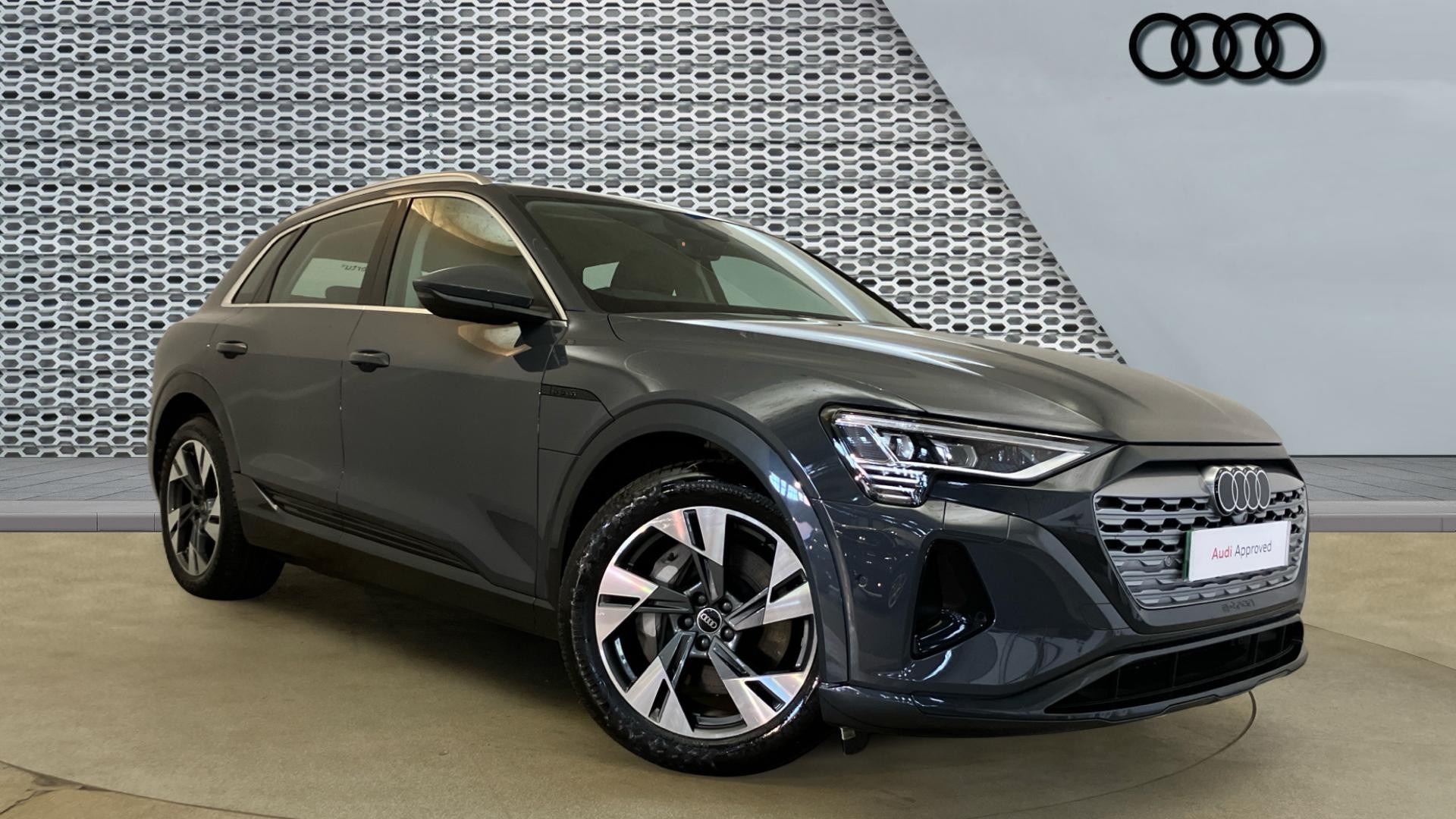 Audi Q8 e-tron