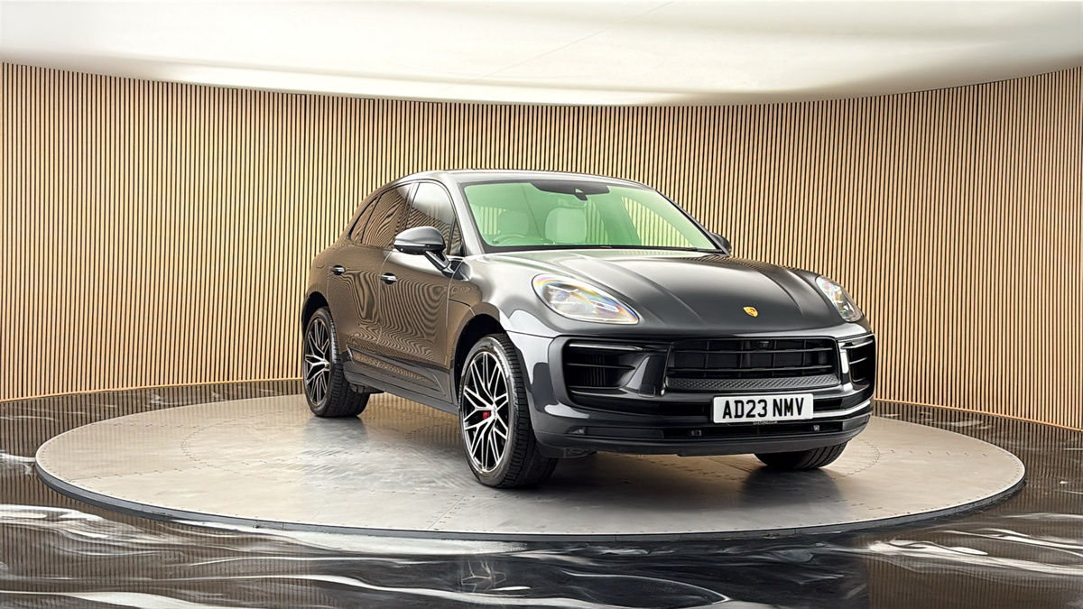 2023 Porsche Macan