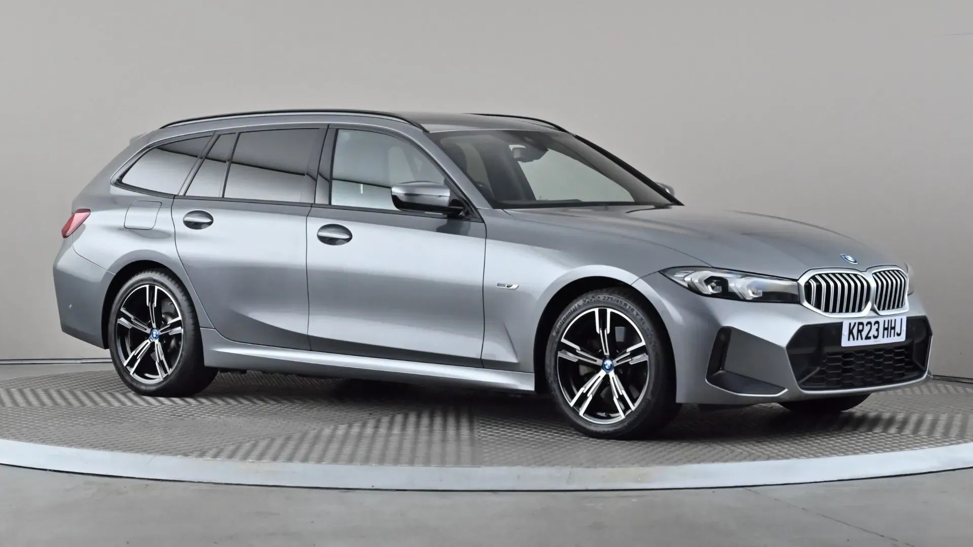 3 Series Touring