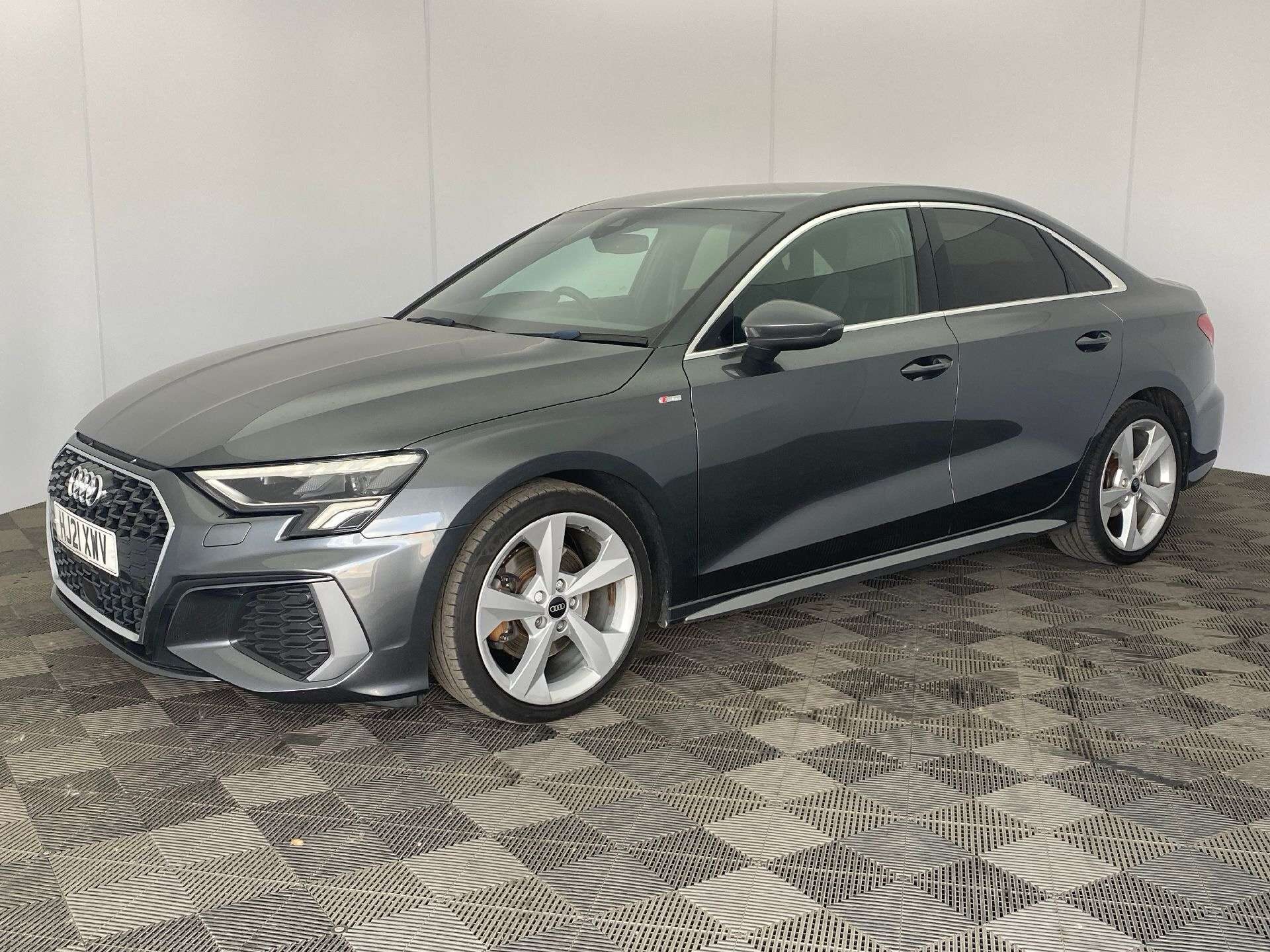 A3 Saloon