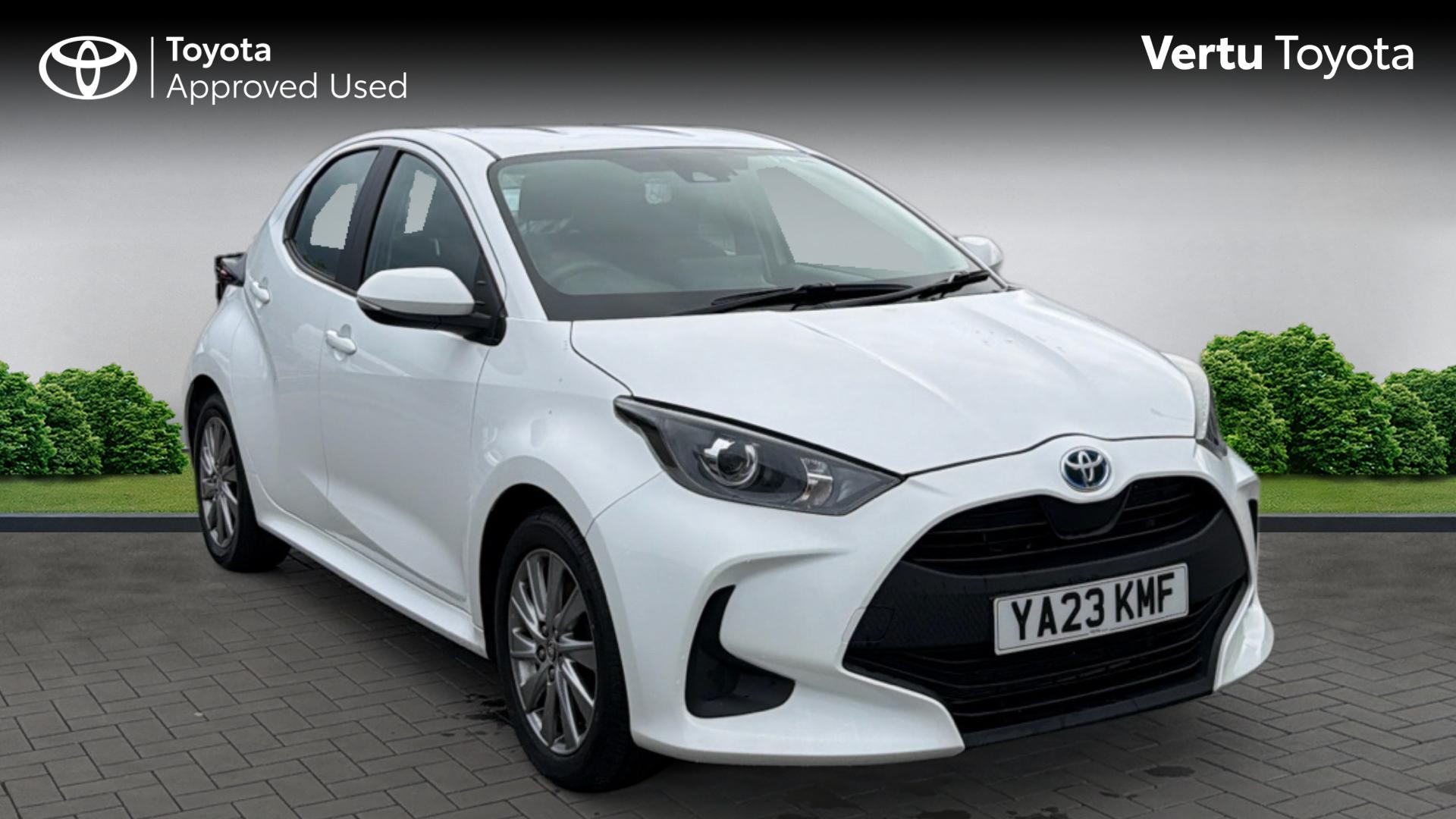 Yaris
