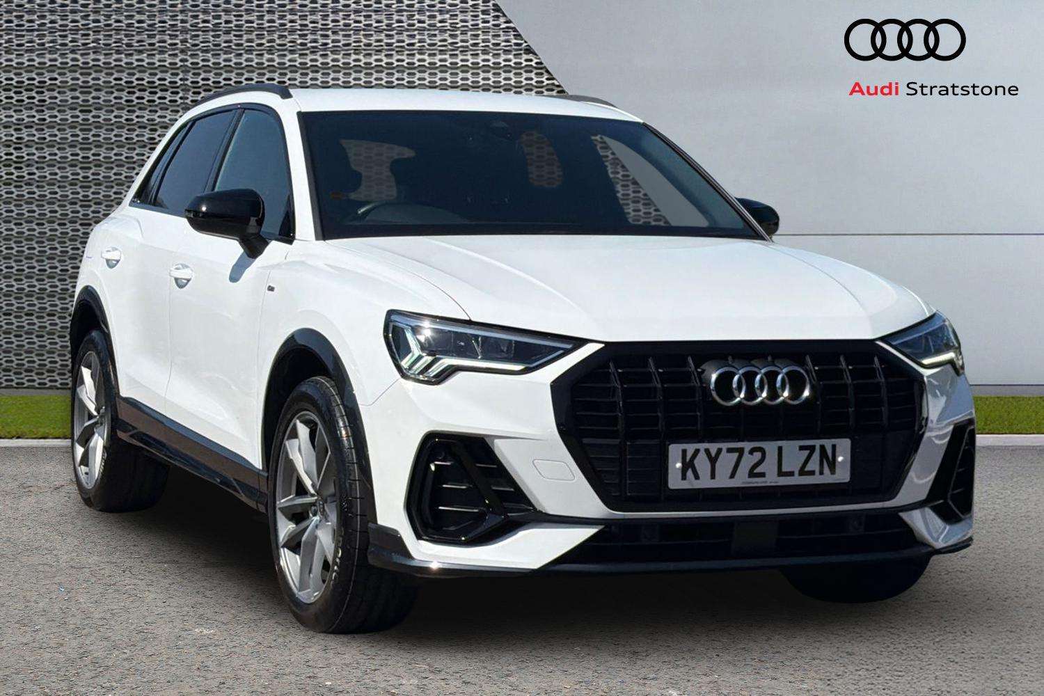 Q3