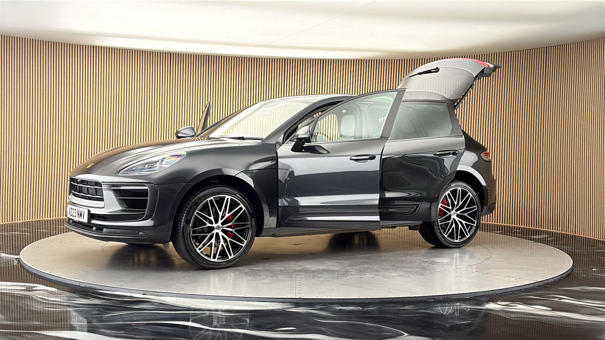 2023 Porsche Macan
