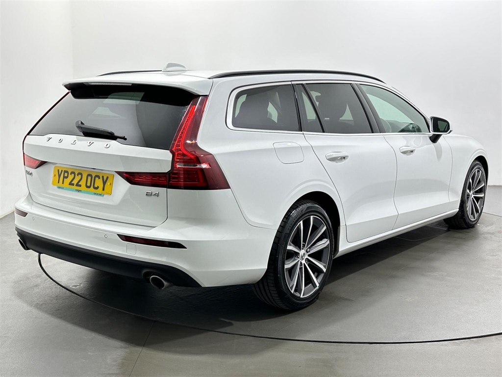 2022 Volvo V60
