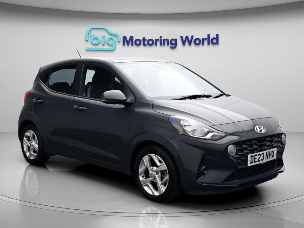 i10