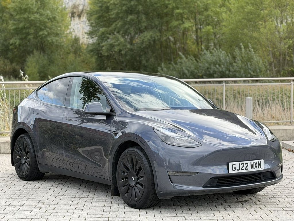Model Y Premium