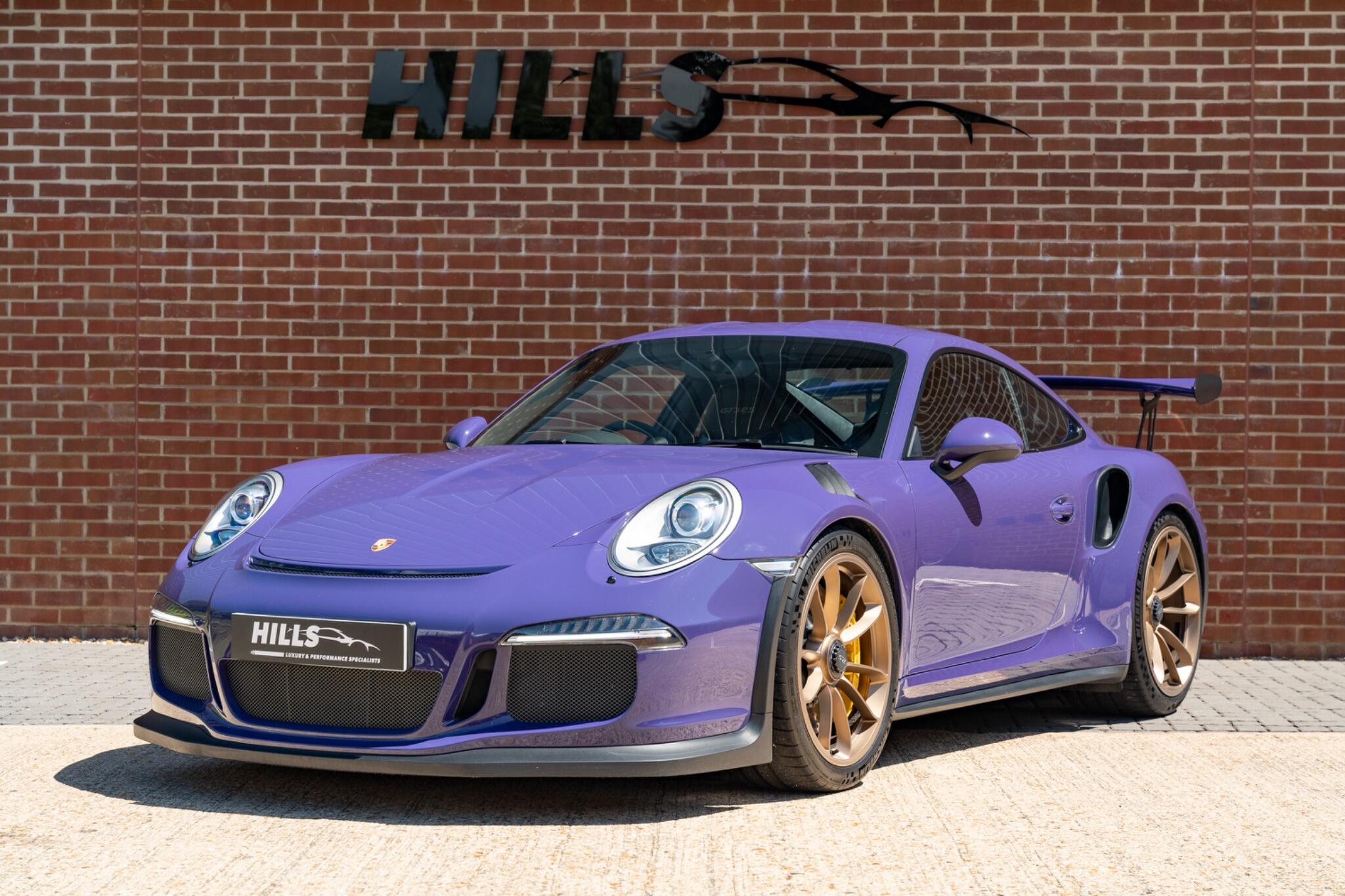 911