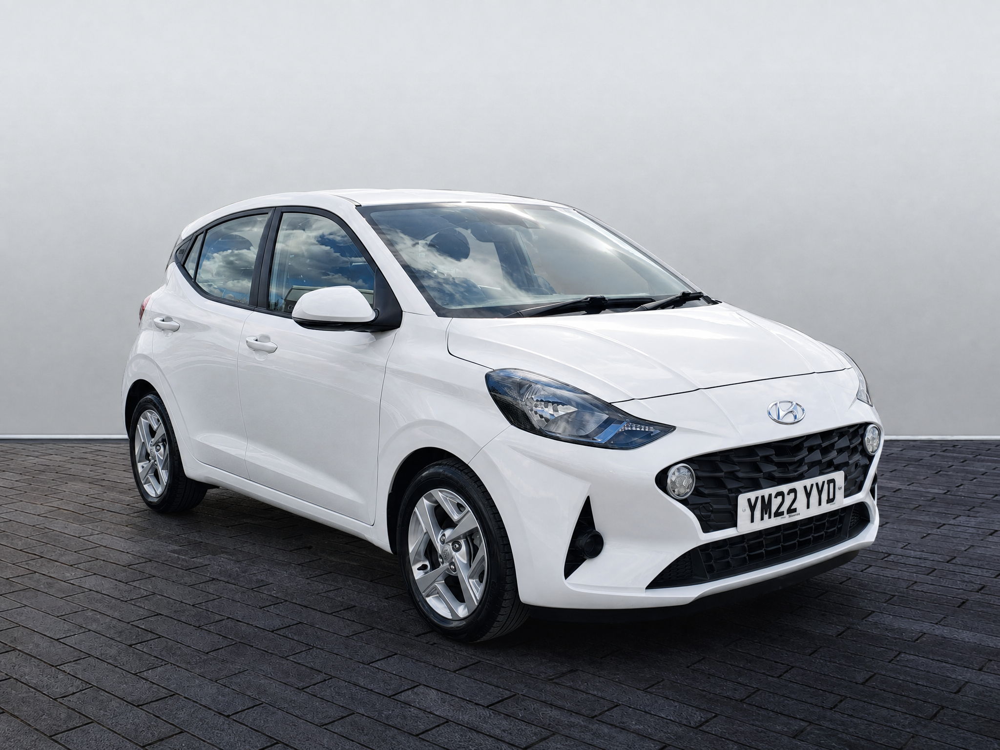 I10