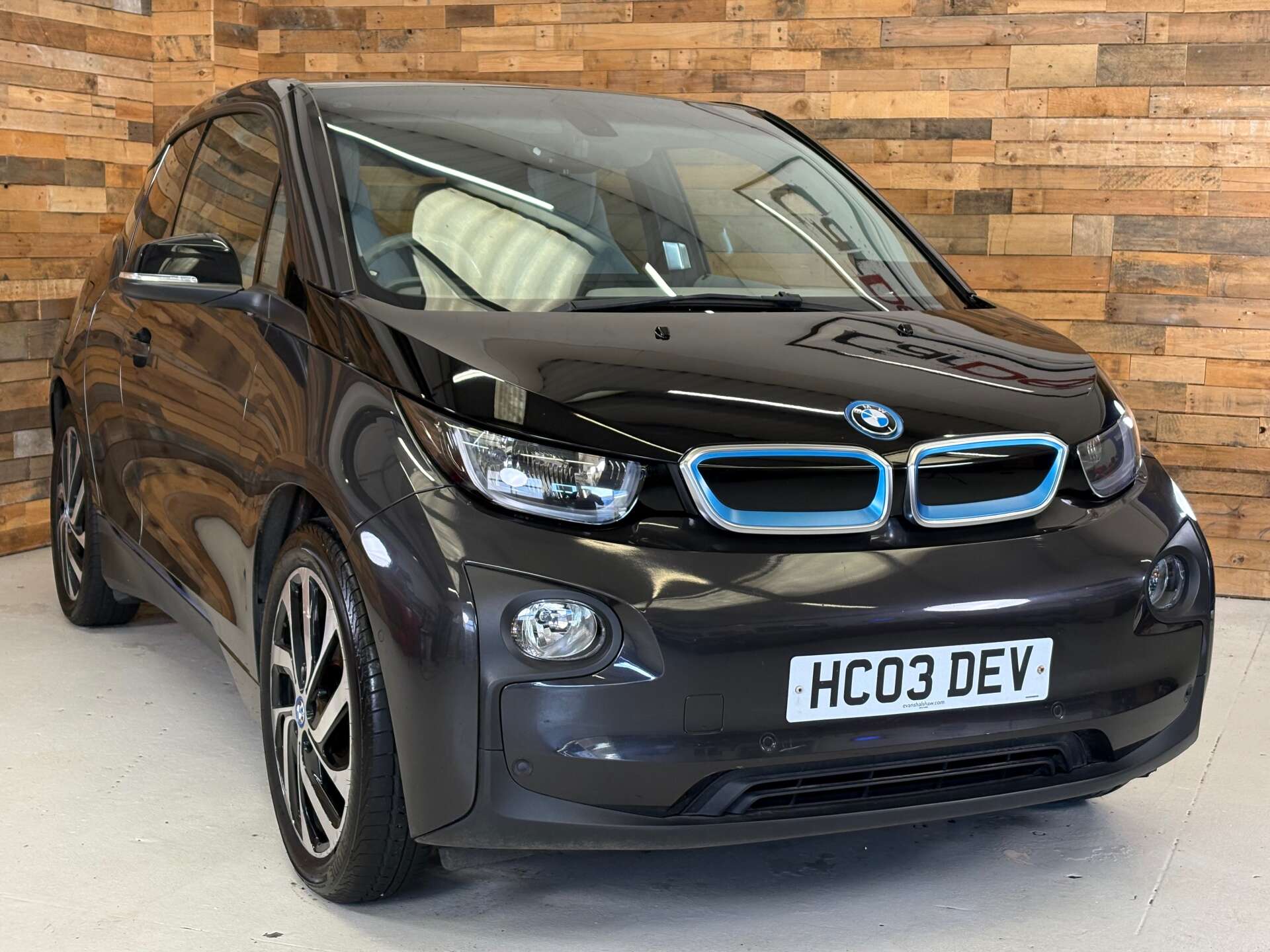 I3
