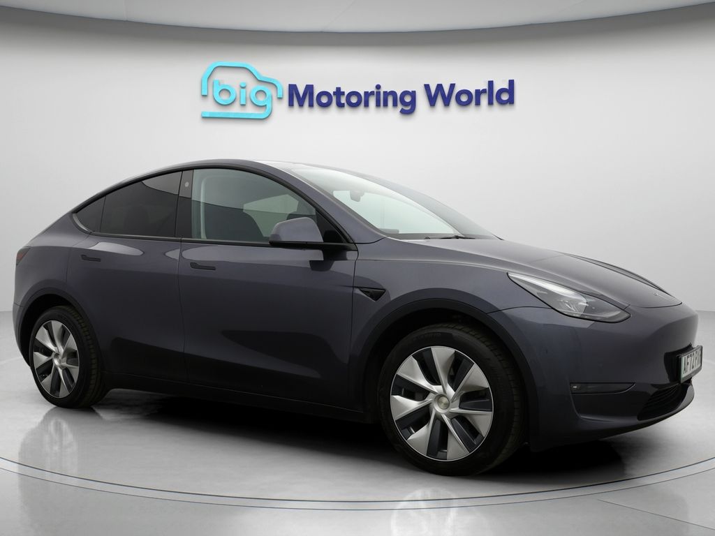 Model Y Premium
